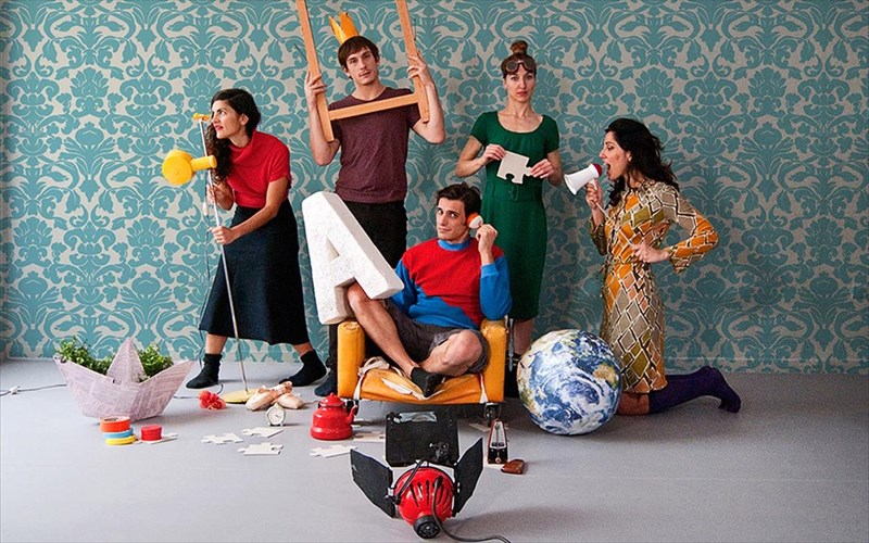 to-paidi-kai-ta-magia-sto-theatro-porta