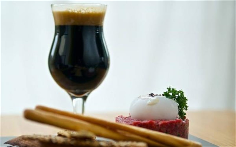 tairiakste-mpires-kai-geuseis-me-tin-genius-in-gastronomy