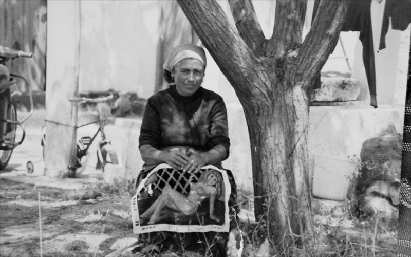 fotoreportaz-gia-tin-allagi-tou-xronou