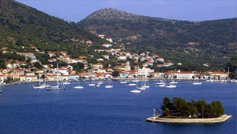 san-bgeis-ston-pigaimo-gia-tin-ithaki