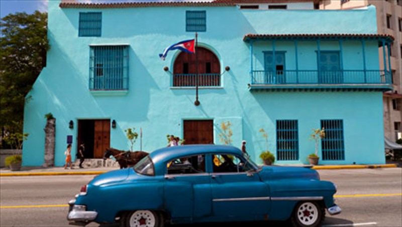 eksi-logoi-pou-kanoun-tin-kouba-monadiki