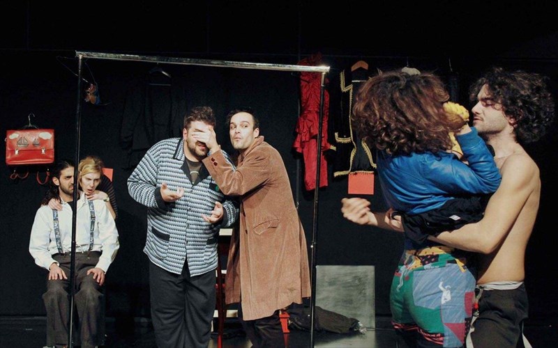 h-aliki-sti-xora-tou-pote-kritiki-theatrou