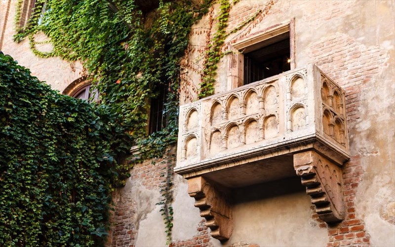 5-uperoxa-kai-prototupa-ethima-agapis-apo-xores-tou-eksoterikou-uperoxa-kai-prototupa-ethima-agapis-apo-xores-tou-eksoterikou