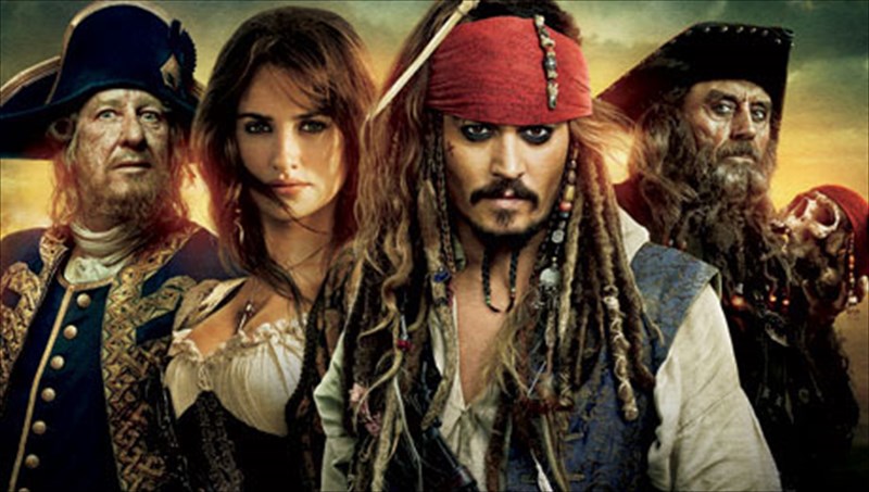 oi-peirates-tis-karaibikis-etoimazontai-gia-tin-pempti-tous-peripeteia