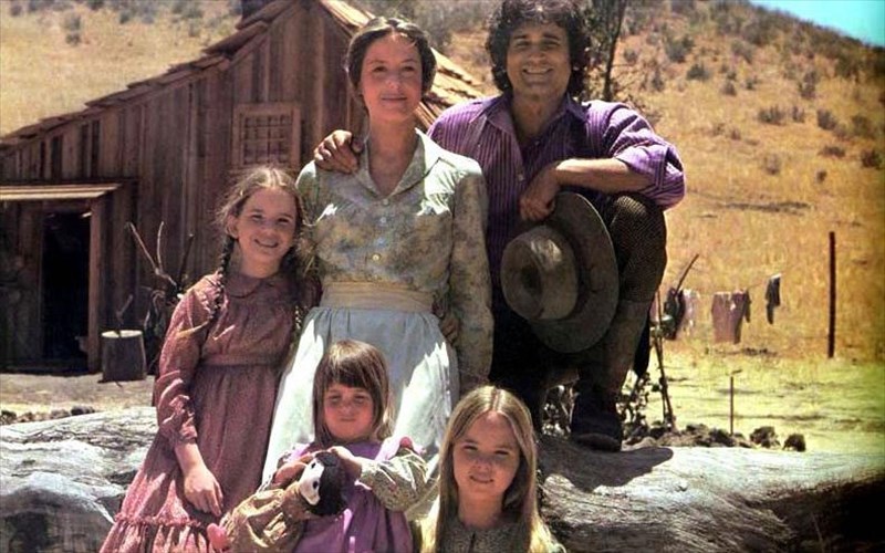 to-mikro-spiti-sto-libadi-pou-einai-simera-oi-protagonistes