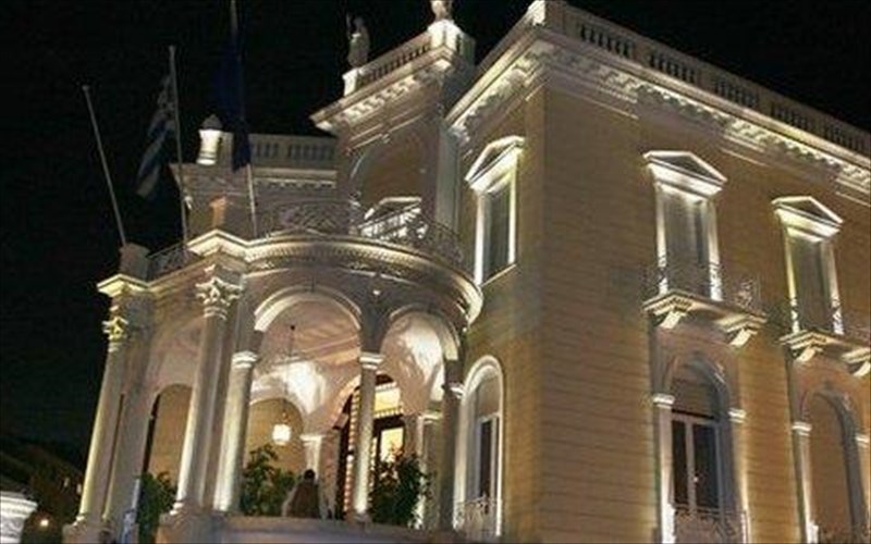 nuxta-sto-mouseio-kukladikis-texnis