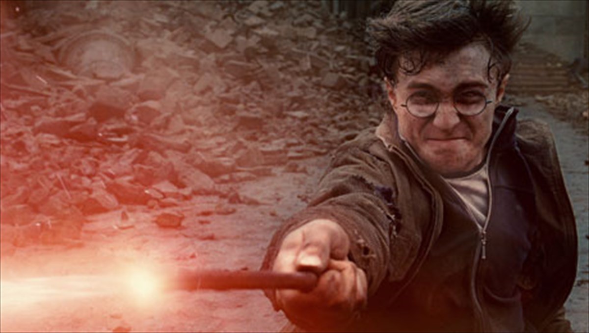 magiko-kalokairi-parea-me-ton-xari-poter