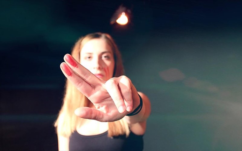 metamesonuxtio-theatro-me-sugxrones-politikes-anafores-sto-vault