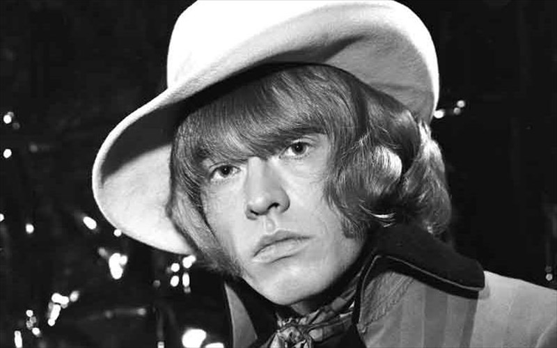 oi-anepithumitoi-tis-rok