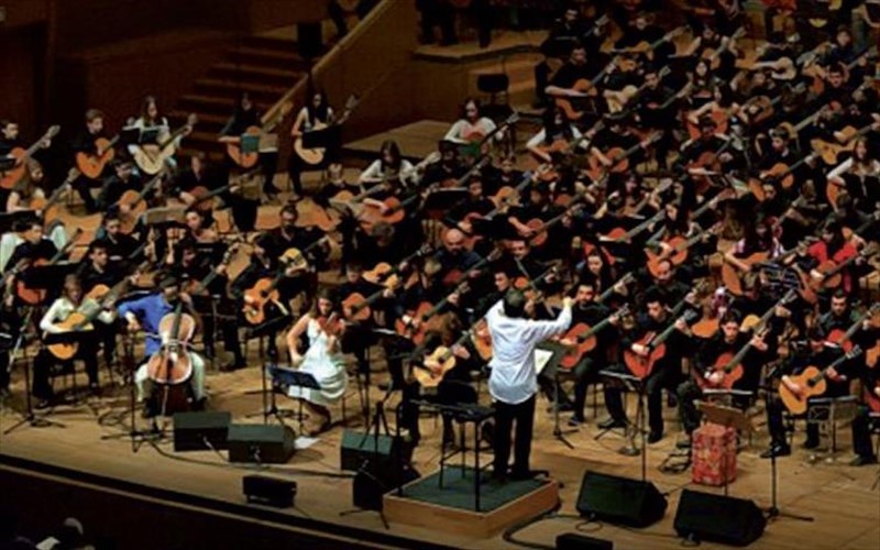 200-kithares-gia-ti-merimna