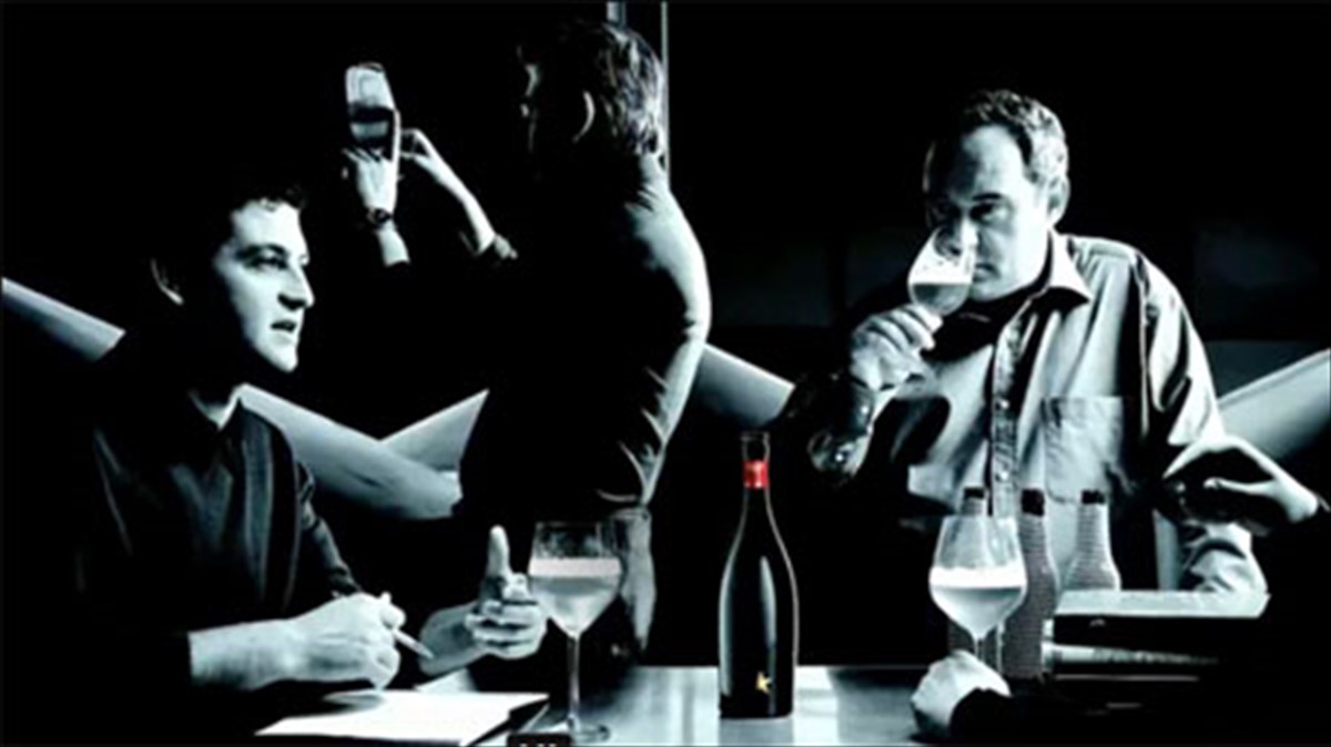 mia-mpira-me-tin-upografi-trion-asterion-michelin