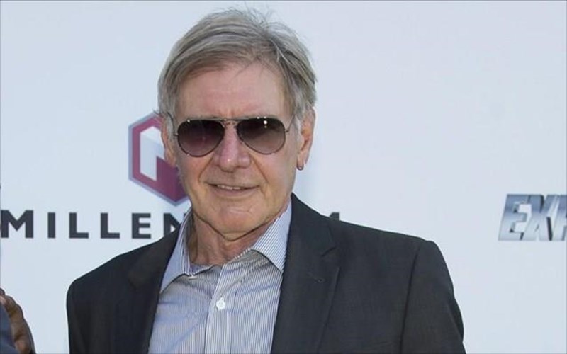 sto-nosokomeio-o-harrison-ford-meta-tin-ptosi-tou-aeroplanou-tou-harrison-ford-meta-tin-ptosi-tou-aeroplanou-tou