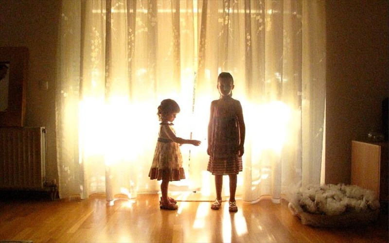 mia-oikogeneiaki-fotografisi-sto-mouseio-mpenaki