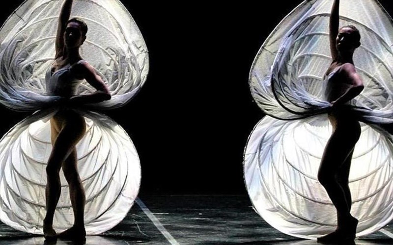 epipleon-parastasi-gia-to-dreamcatcher-ton-momix