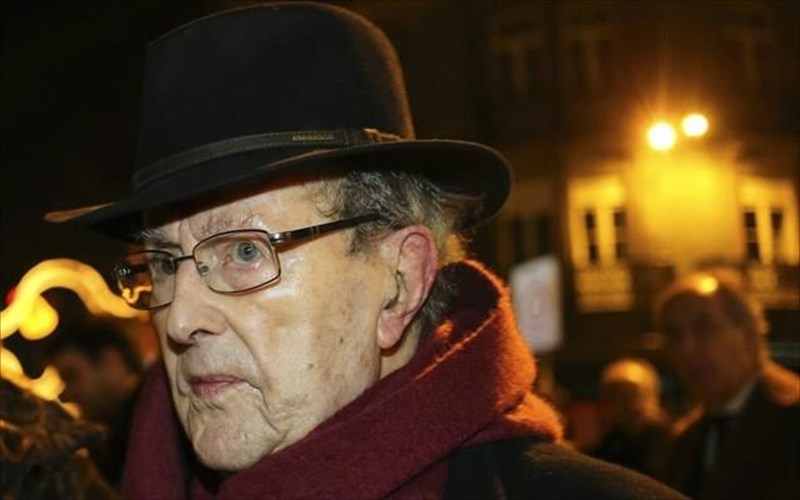 pethane-o-portogalos-skinothetis-manouel-nte-olibeira-portogalos-skinothetis-manouel-nte-olibeira