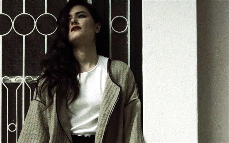 i-aleksandra-koniak-sto-stauro-tou-notou