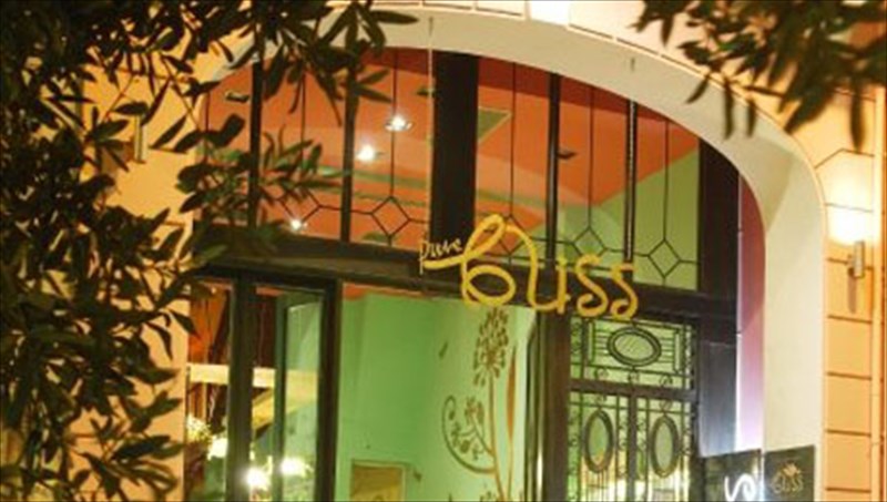 pure-bliss-agnotita-nostimia-kai-gousto-sto-kentro-tis-athinas