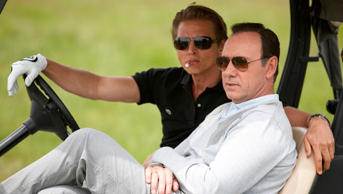 o-kebin-speisi-sto-mualo-tou-tzak-ampramof