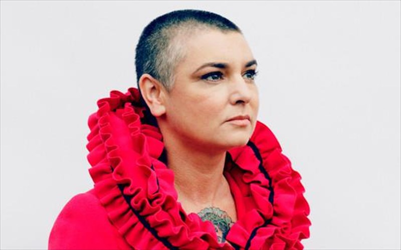 h-sinead-o-connor-egkataleipei-ta-social-media