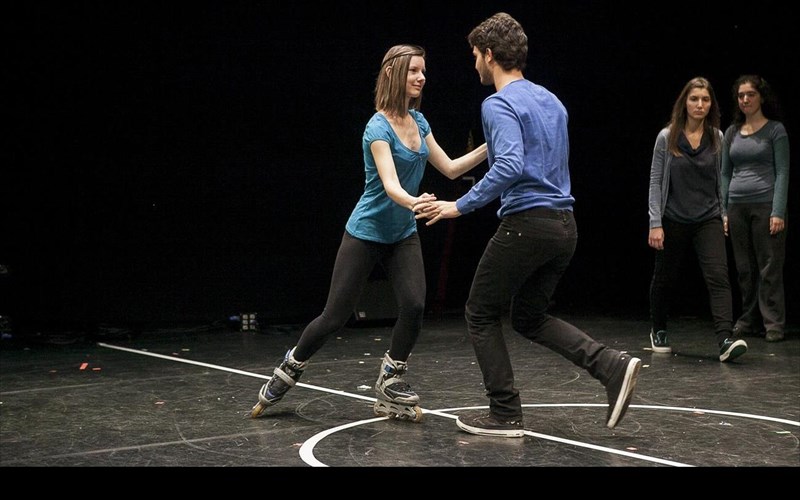 festibal-efibikou-theatrou-sti-stegi