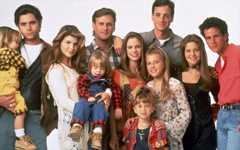 einai-gegonos-to-full-house-epistrefei