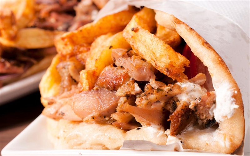 ta-kalutera-stekia-gia-soublaki-stin-athina