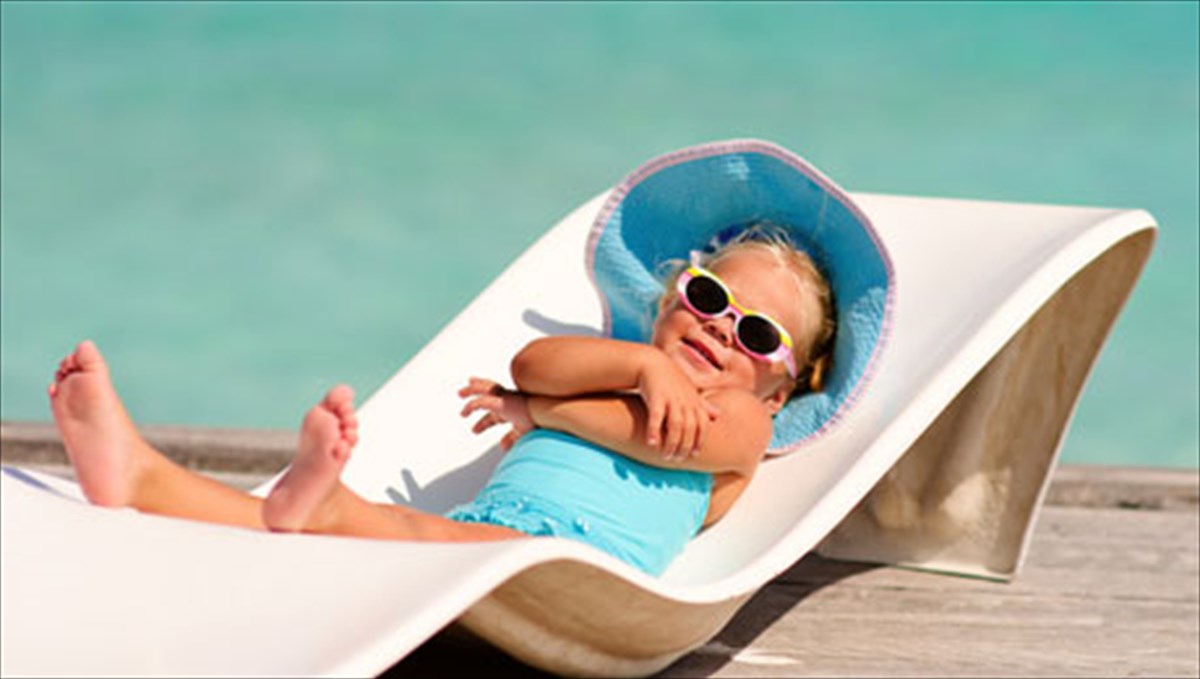 agapate-to-moro-sas-kratiste-to-makria-apo-ton-ilio