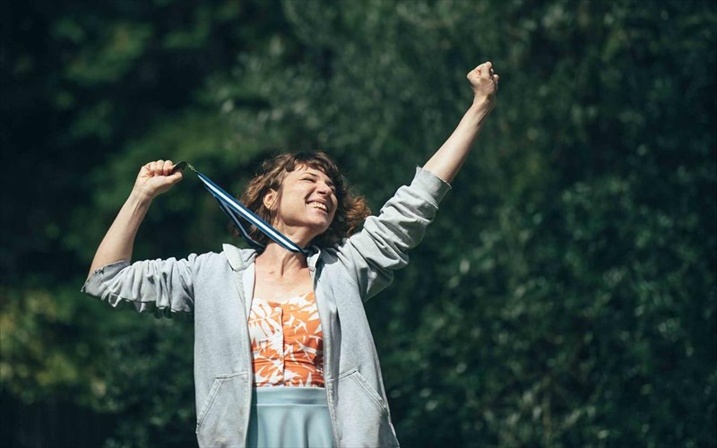 mexri-tora-kritiki-theatrou