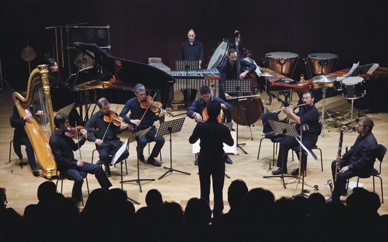 teleutaia-sunantisi-me-to-ergon-ensemble-kai-ti-sugxroni-mousiki