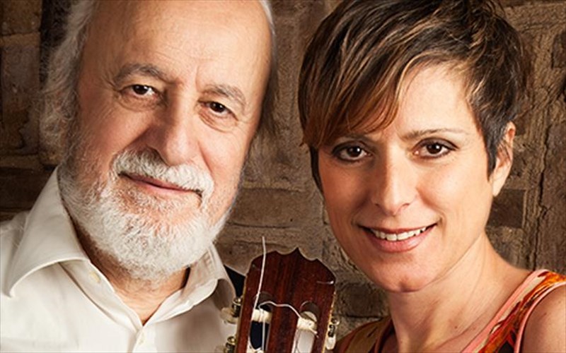 i-anastasia-moutsatsou-epistrefei-sto-larte-music-stage-cafe-mazi-me-ton-noti-mauroudi