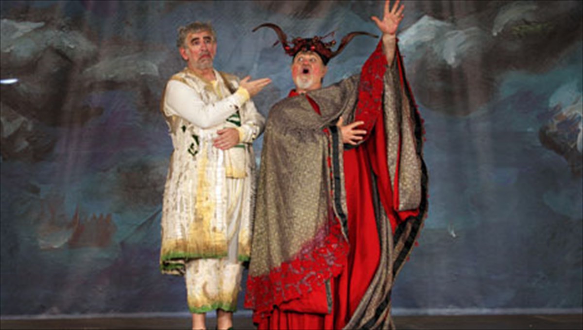 i-eirini-tou-aristofani-stin-eleusina-kai-stis-arxaies-kleones