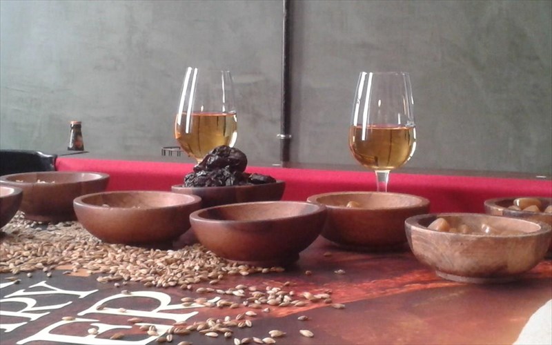 mpira-grimbergen-900-xronia-paradosis-na-ta-pieis-sto-potiri