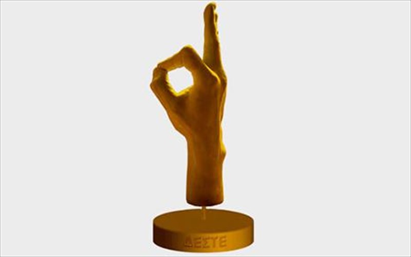 eksi-upopsifioi-gia-to-brabeio-deste-2015