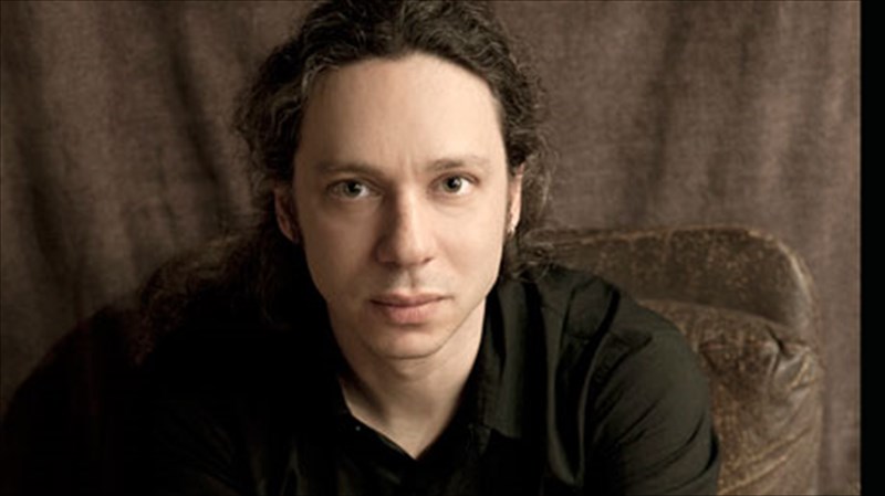 o-alkinoos-ioannidis-kanei-stasi-stin-texnopoli