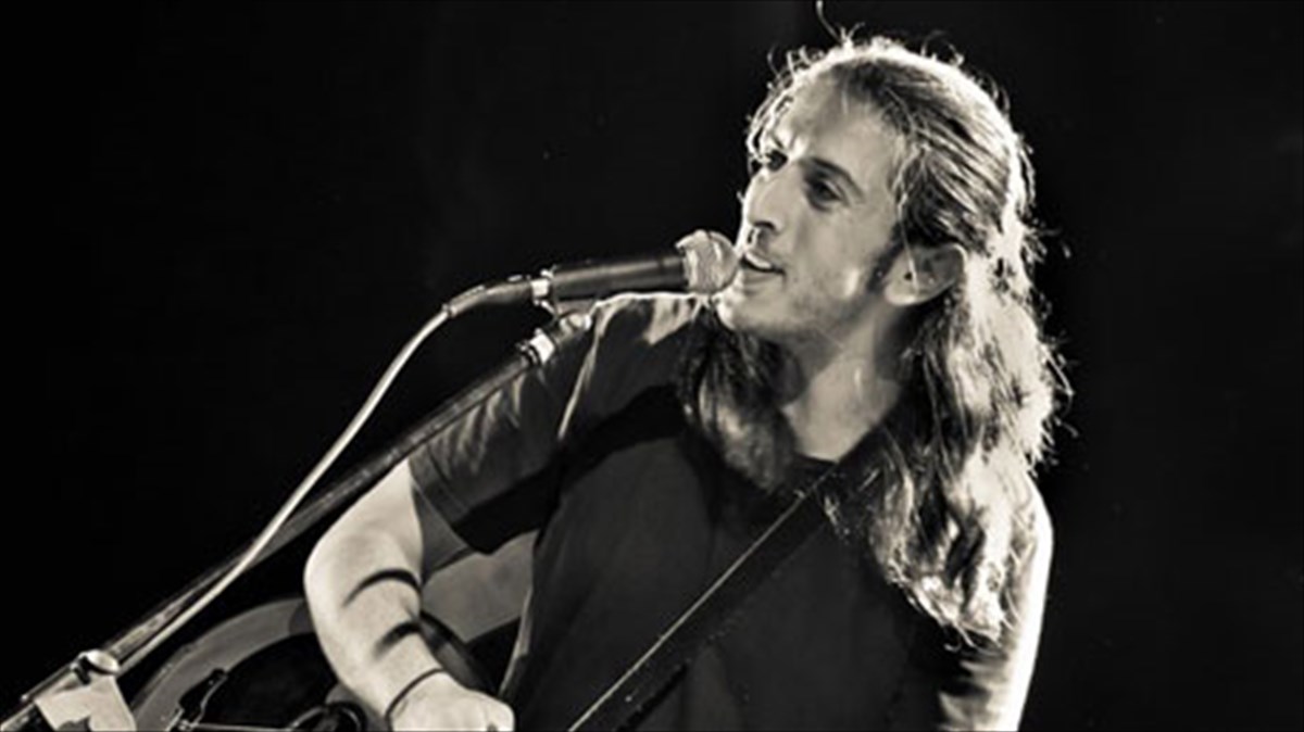 o-giannis-xaroulis-stin-eleusina