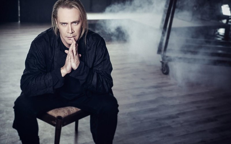 to-piano-kai-i-foni-tou-stefanou-korkoli-tha-mas-magepsoun-ksana-foni-tou-stefanou-korkoli-tha-mas-magepsoun-ksana