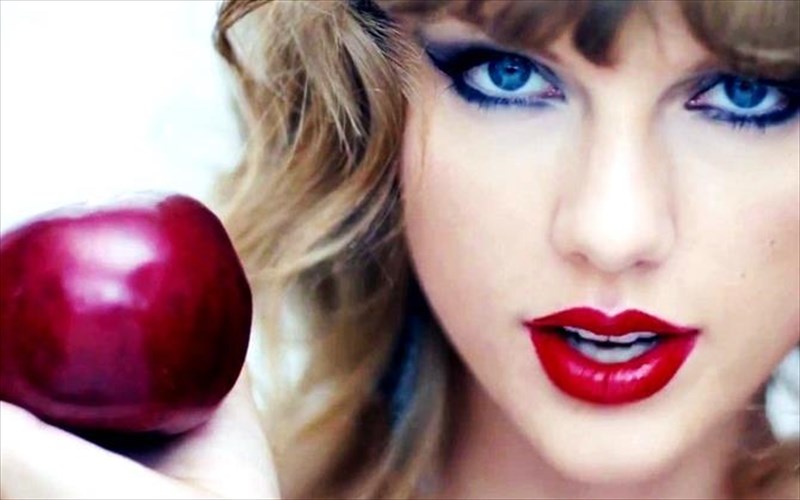 i-taylor-swift-efere-ta-pano-kato-stin-apple