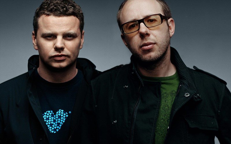 akouste-to-olofresko-tragoudi-ton-chemical-brothers