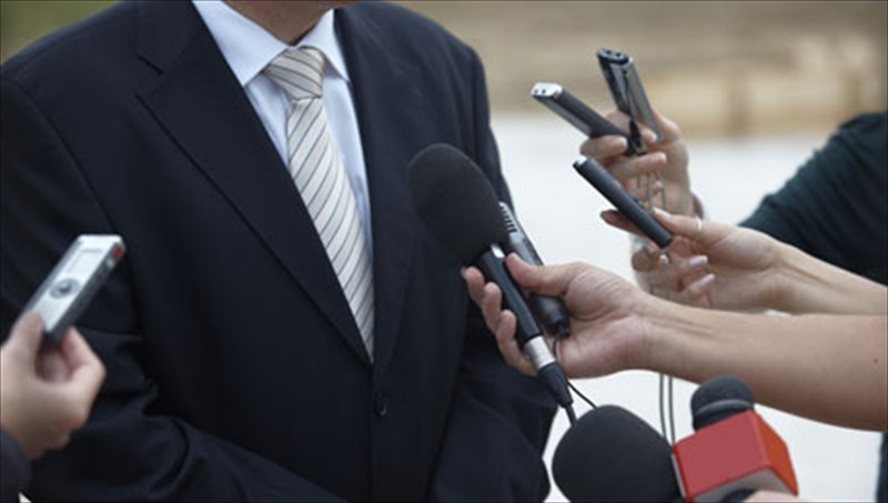 to-galliko-oneiro-kai-oi-politikoi-mnistires