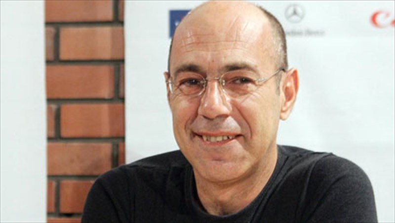 o-baggelis-raptopoulos-sto-festibal-mesogeiakis-logotexnias