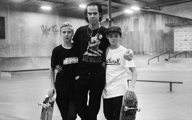 skotothike-o-gios-tou-nick-cave-gios-tou-nick-cave