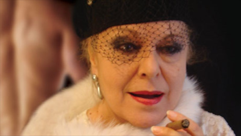 neos-kuklos-parastaseon-gia-ton-enato-gamo-tis-leias-bitali