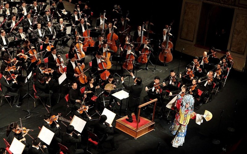 o-dromos-tou-metaksiou-kataligei-apopse-sto-irodeio