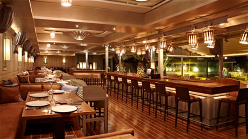 ypodexteite-ton-xeimona-stin-paraliaki