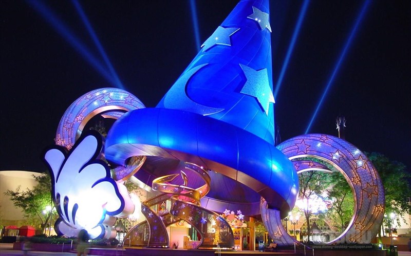 disney-vs-legoland-poios-kerdizei-ti-maxi-ton-thematikon-parkon