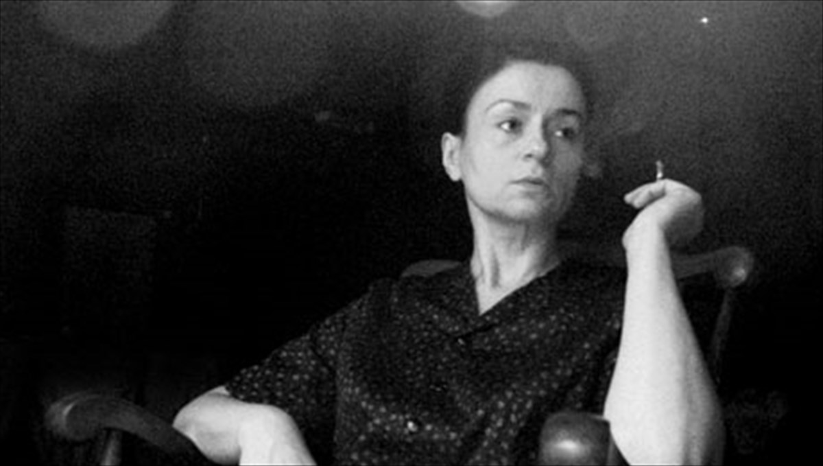 h-karuofullia-karampeti-kathilonei-to-theatrofilo-koino-gia-triti-xronia