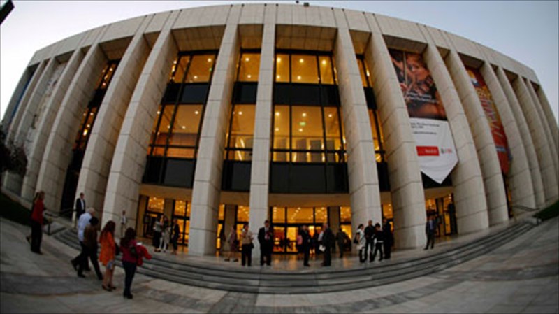 to-megaro-mousikis-ginetai-21-eton-kai-etoimazetai-gia-enan-dunato-xeimona