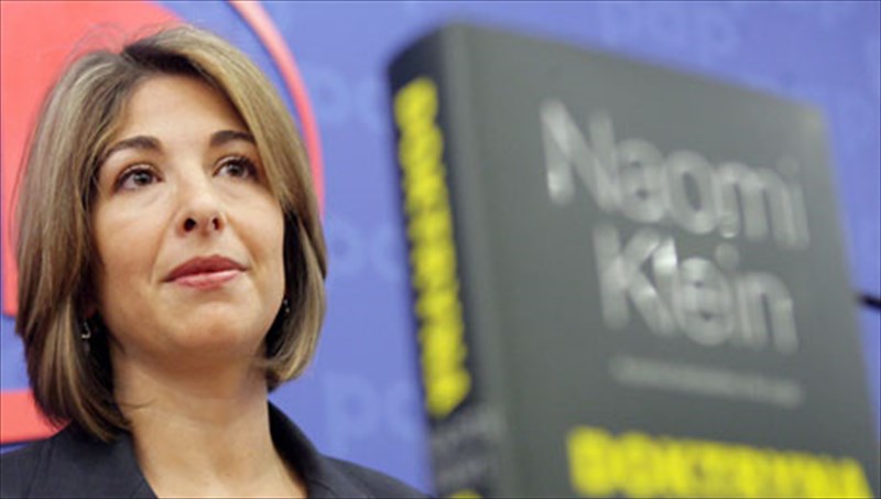 i-naomi-klain-grafei-gia-tous-peiramatismous-tou-dnt-stin-argentini