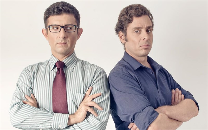 to-daneio-erxetai-stin-kentriki-skini-tou-theatrou-tou-neou-kosmou