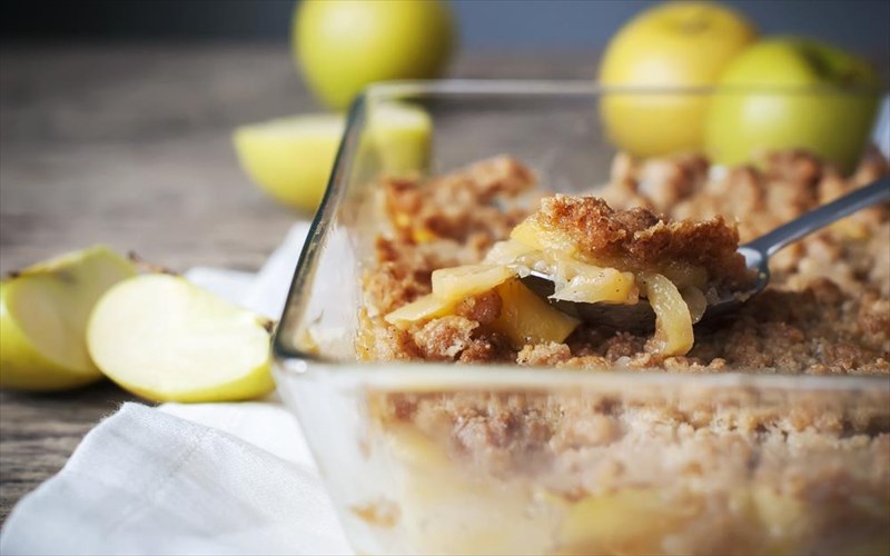 ftiakste-ena-apo-ta-pio-nostima-kai-eukola-gluka-me-milo